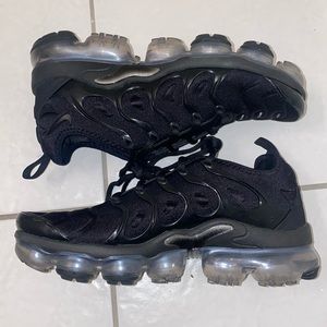 Nike Air VaporMax Plus (Women’s)